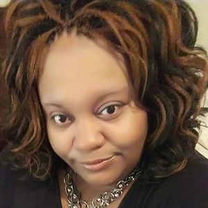 Meet your Posher, Sheila